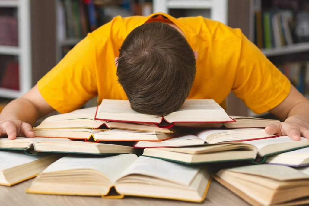 lack of enthusiasm to study cover 1024x683 1